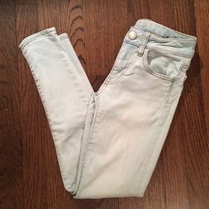 American Eagle Bleached Jeggings